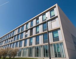 United Business Institute Brussels Школа Бизнеса