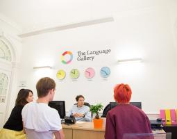 TLG Языковая школа в Торонто The Language Gallery