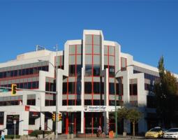 Alexander College (Колледж Александер)
