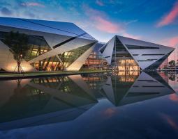 Bangkok University, Университет Бангкока