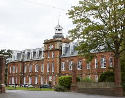 Epsom College  Summer School летняя школа