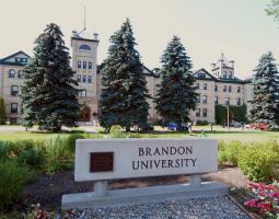 Brandon University, Университет Брэндона