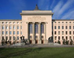 AGH University of Science and Technology, Научно-технический университет AGH