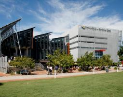 University of the Sunshine Coast, Университет Саншайн-Кост