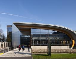 University of Nottingham Ноттингемский университет University of Nottingham