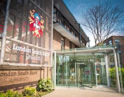Kings London South Bank Summer Летний лагерь Кингс Лондон Саутбэнк