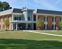 Richard Bland College, Колледж Ричарда Блэнда