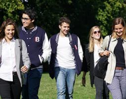 Imperial College London Summer Летний лагерь Imperial College London