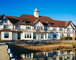 Tabor Academy, Табор Академия