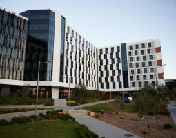 University of Canberra College, Университетский колледж Канберры