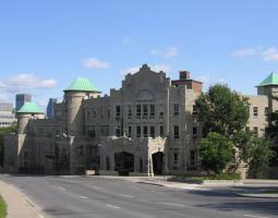 Sacred Heart School of Montreal, Школа Sacred Heart Монреаль