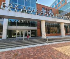 Fox School of Business and Management, Школа бизнеса и менеджмента Фокс