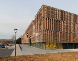 University of Technology — Compienge, Université de Technologie de Compiegne (Технологический университет Компьень)