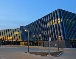 Northeastern Illinois University, Северо-восточный университет штата Иллинойс