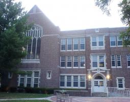 Blackburn College, Колледж Блэкберн