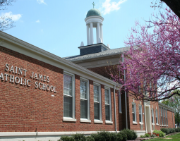 St. James Catholic Middle School, Католическая средняя школа Сент-Джеймс