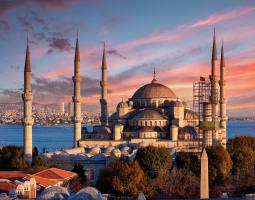 Royal Turkish Schools Istanbul, Языковая школа Royal Turkish Schools в Стамбуле