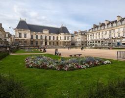 Sup de Pub School of communications Rennes, Sup De Pub Университет медиа-коммуниаций в Ренне