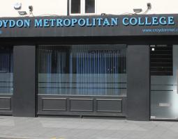 Croydon Metropolitan College, Кройдон Метрополитен-колледж