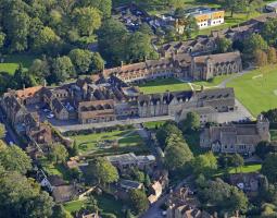 Nike Summer Camp Bradfield College, Летний лагерь в Брэдфилд-колледж