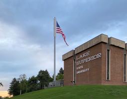 Lake Superior State University, Государственный университет Lake Superior