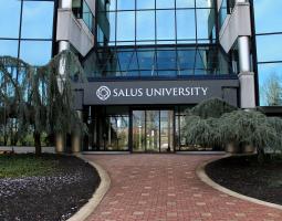 Salus University, Университет Салюс