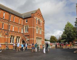 Exeter School, Частная школа Exeter School