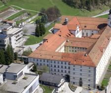Swiss Boarding Schools Disentis & Zurich, Швейцарская школа в Дисентисе и Цюрихе