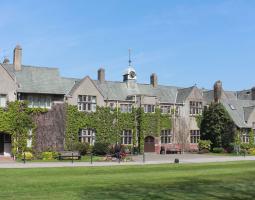Kirkham Grammar School, Частная школа Kirkham Grammar School