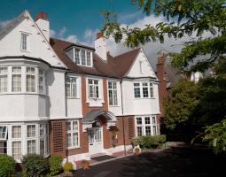 Canbury School , Частная школа Canbury School