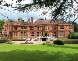 Summer Camp London-Woldingham, Летняя школа Summer Camp London-Woldingham