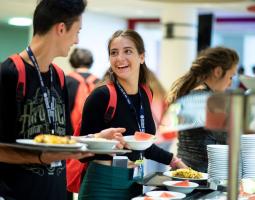 California State University East Bay Summer Camp, San Francisco —Летний лагерь California State University East Bay