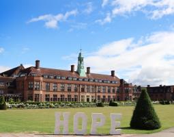 Liverpool Hope University, Ливерпульский университет Hope