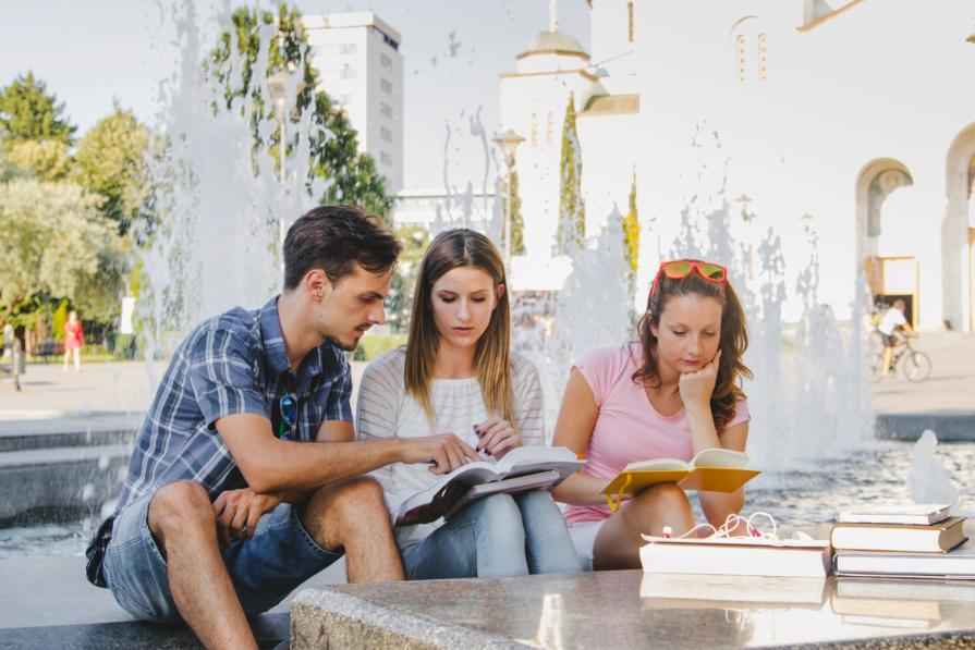 Discounts on studying at the Academy of Tourism in Antalya