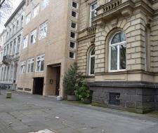 Schiller Language School: Studienkolleg, Школа Шиллера в Германии