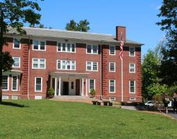 Chapel Hill-Chauncy Hall School, Частная школа Chapel Hill-Chauncy Hall