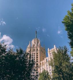 7 сталинских высоток за пределами России