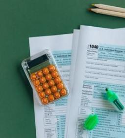 Вопросы и ответы: Как оплатить сейчас учебу за рубежом, жилье или покупки?
