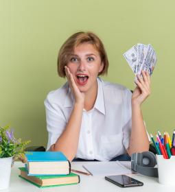В каких странах учителя зарабатывают очень хорошо?