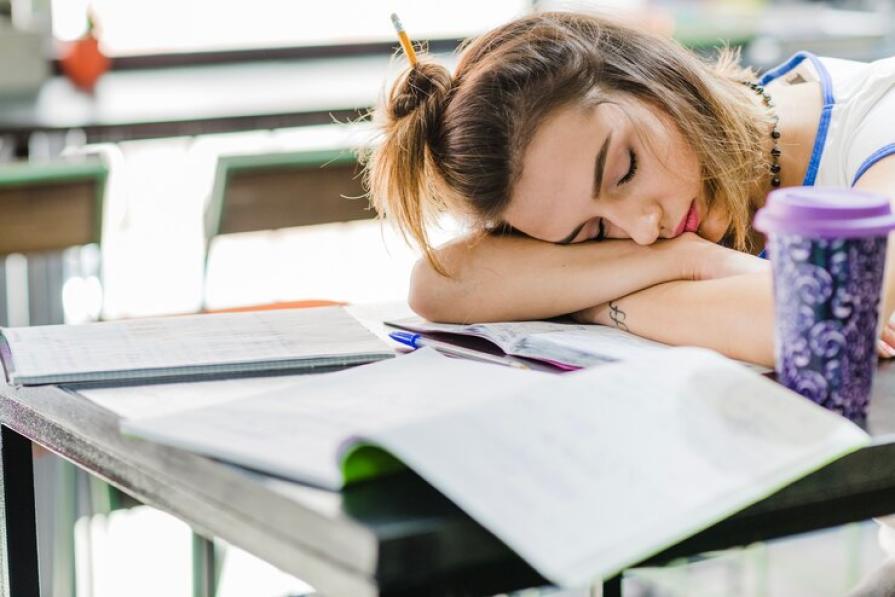 And yet... Is it possible to learn while sleeping?