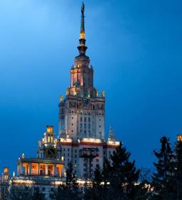 Сорбонна или МГУ: где студентам учиться приятнее?
