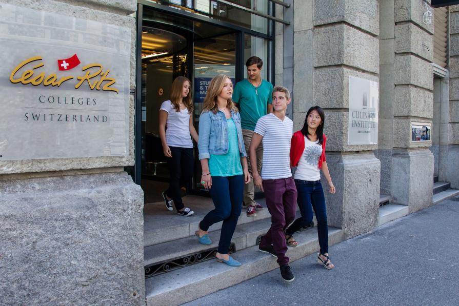 Скидки на обучение в швейцарских учебных заведениях Swiss Education group до 30%