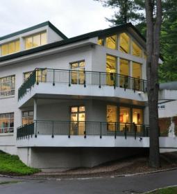 Скидка 14 500 $ от Grier School  - одной из лучших школ пансионов для девочек в США !