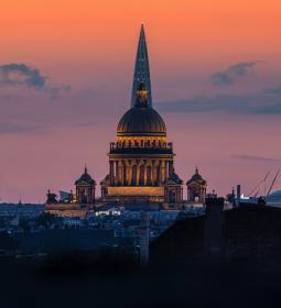 Романтичная история любви британца из Манчестера... к Санкт-Петербургу