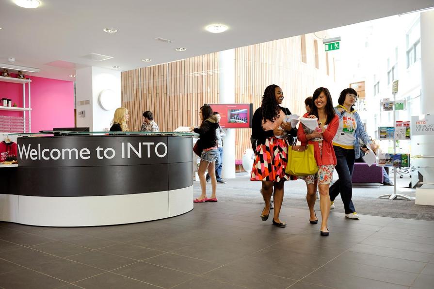 Специальное предложение от INTO University of Stirling