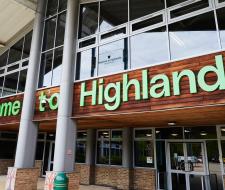 Highlands School, Grange Park, Частная школа Highlands School