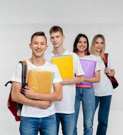 Лучшие колледжи Торонто в 2025 году