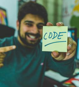 Изучение информационных наук, IT и программирования на Кипре