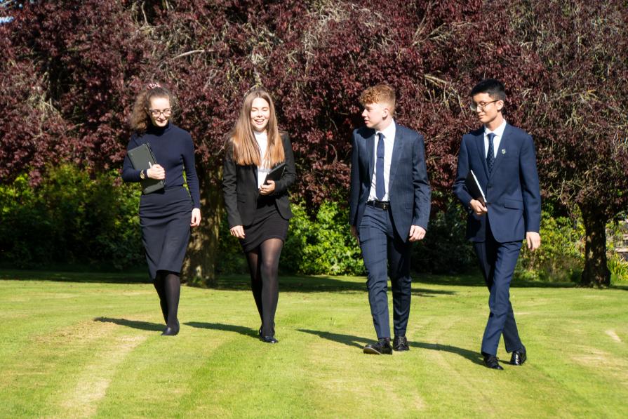 Супер предложение от Myddelton College - обучение в Англии всего за £19.260 в год!