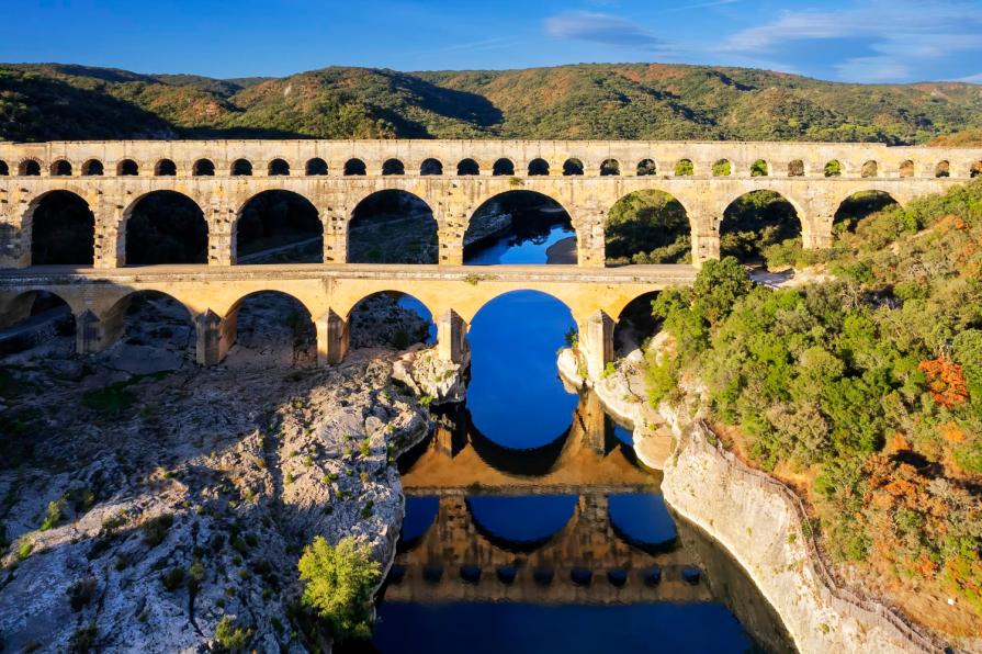 TOP-5 ancient buildings that amaze tourists even now